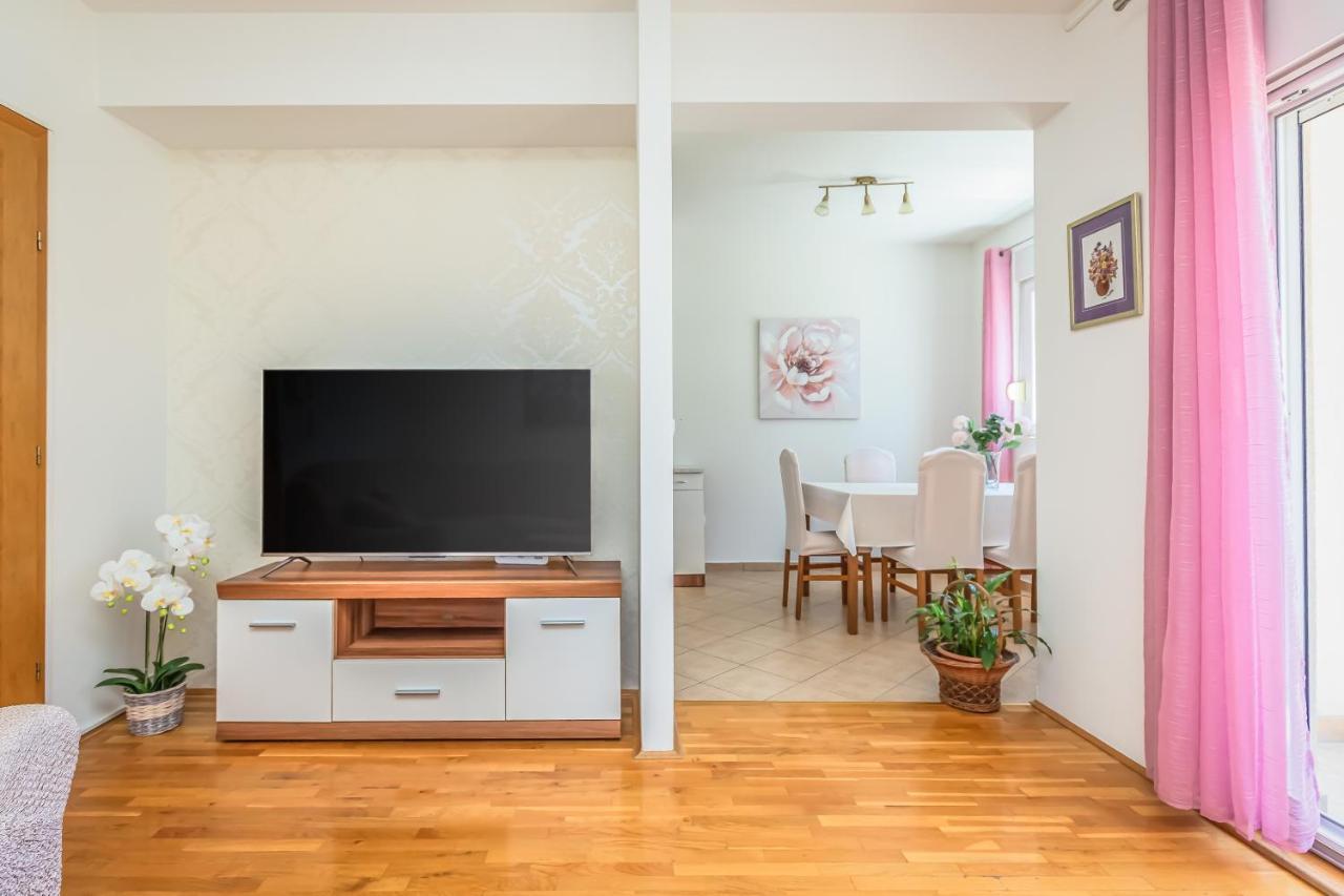 Indigo Apartment Makarska Exterior photo